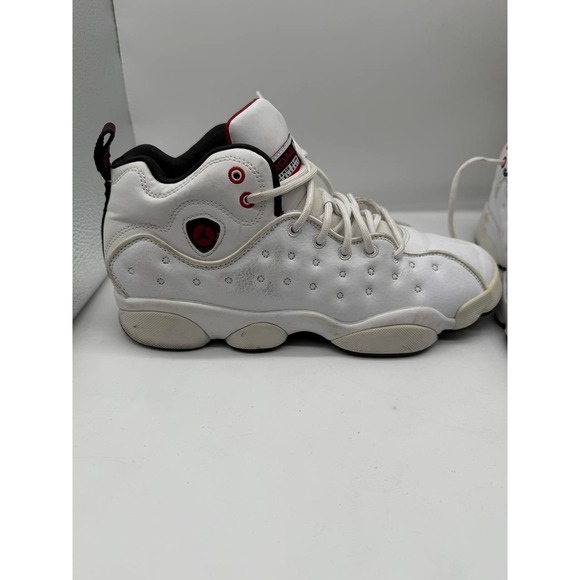 Jordan Other - Jordan Jumpman Team 2 White/Black Red Sneaker 820273-100 Size US 7 UK 6